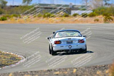 media/Oct-18-2025-Extreme Speed (Sat) [[d6d7e1fef1]]/Group 3 Purple/Session 3 (Turn 1)/